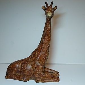 Large 17" Resin Wood Like Kneeling Giraffe me
